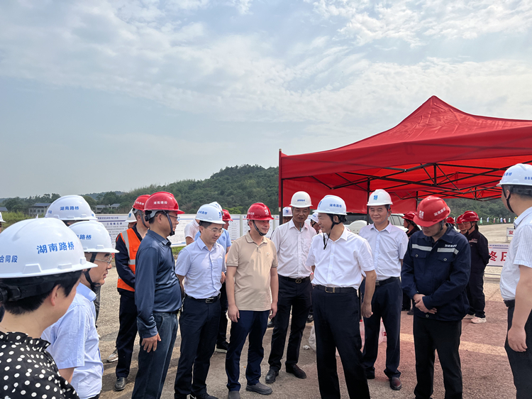 周 視察衡永九標.jpg